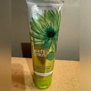 White Citrus Body Cream